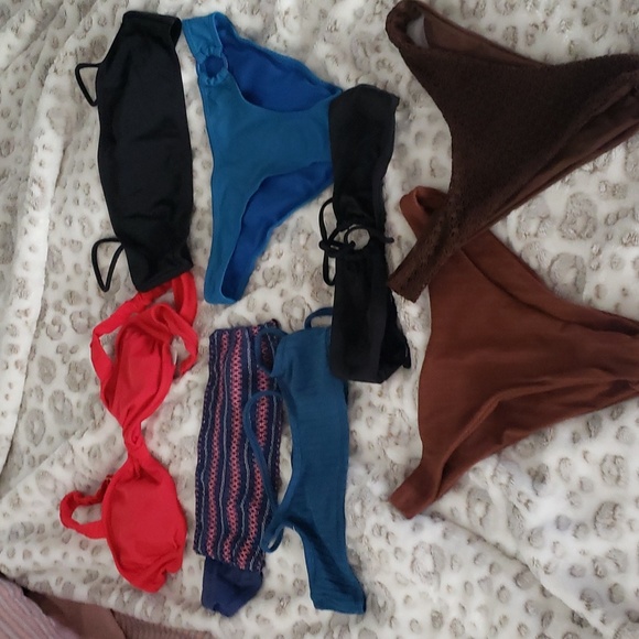 Lot of Bikini Tops and Bottoms - Picture 1 of 5